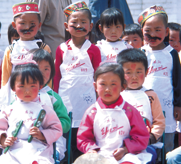 125b-China-skit2