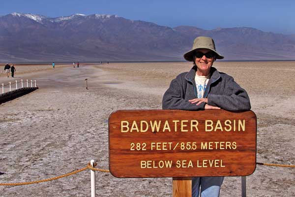 Click here to return to the Death Valley page.