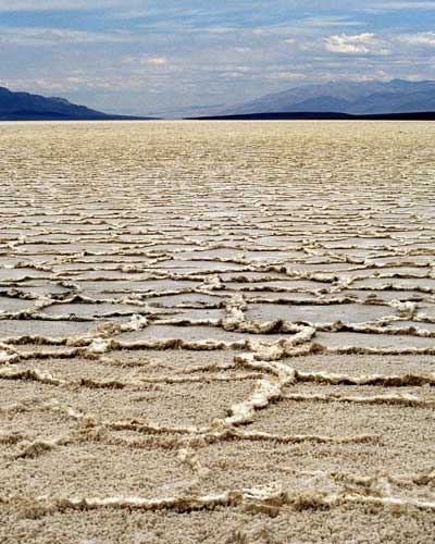 Click here to return to the Death Valley page.